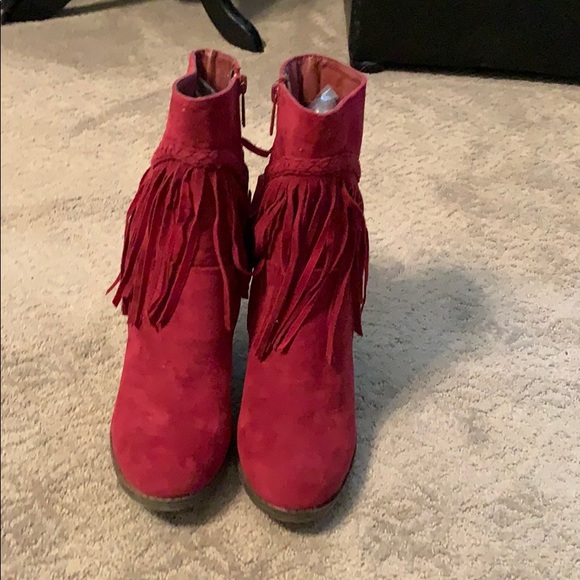 Shoes - Cranberry fringe boots